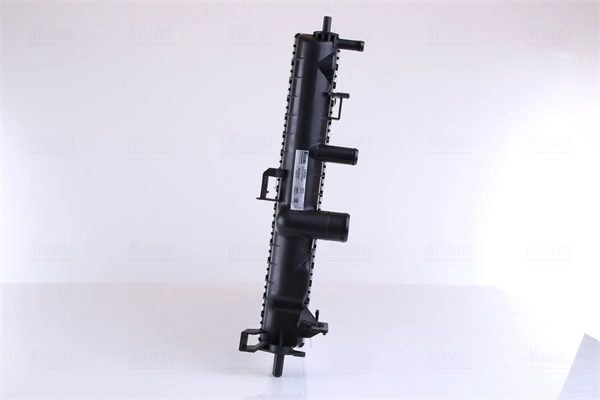 Radiateur, refroidissement du moteur NISSENS 63013A