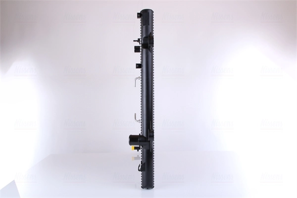 Radiateur, refroidissement du moteur NISSENS 646818