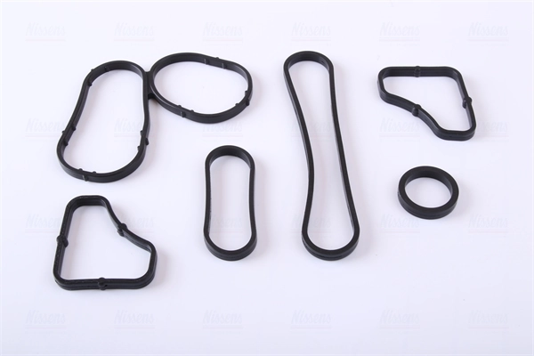 Radiateur d'huile NISSENS 90921