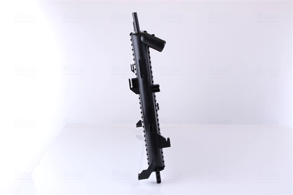 Radiateur, refroidissement du moteur NISSENS 62056A