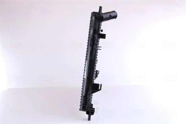 Radiateur, refroidissement du moteur NISSENS 666206