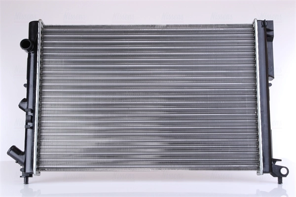 Radiateur, refroidissement du moteur NISSENS 63838