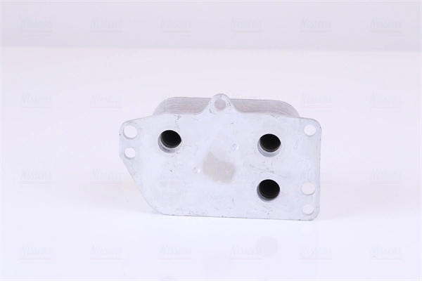 Radiateur d'huile NISSENS 90899