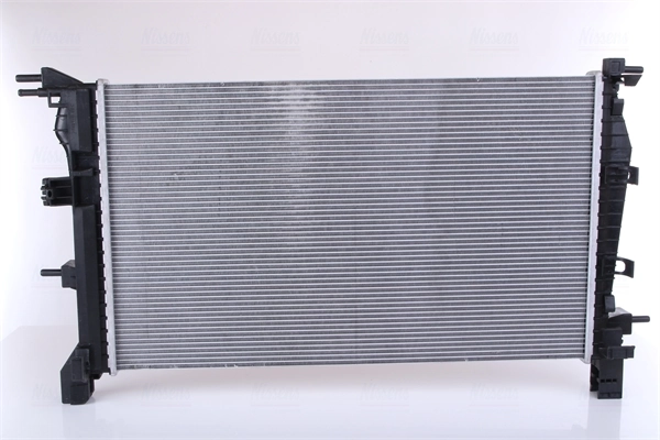 Radiateur, refroidissement du moteur NISSENS 637632