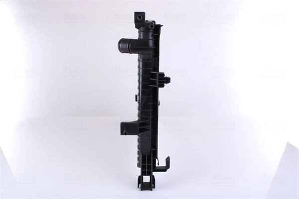 Radiateur, refroidissement du moteur NISSENS 637632