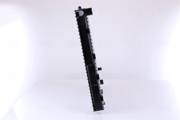 Radiateur, refroidissement du moteur NISSENS 62696A