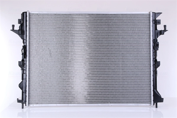 Radiateur, refroidissement du moteur NISSENS 637638