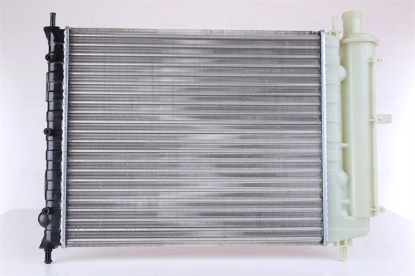 Radiateur, refroidissement du moteur NISSENS 61779
