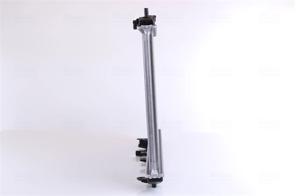 Radiateur, refroidissement du moteur NISSENS 68134A