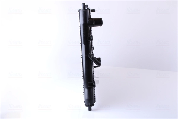 Radiateur, refroidissement du moteur NISSENS 64256
