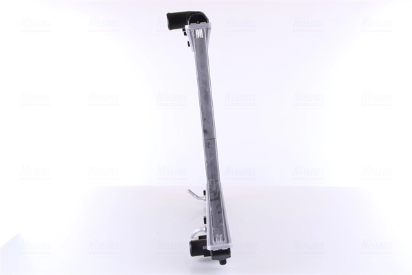 Radiateur, refroidissement du moteur NISSENS 647721