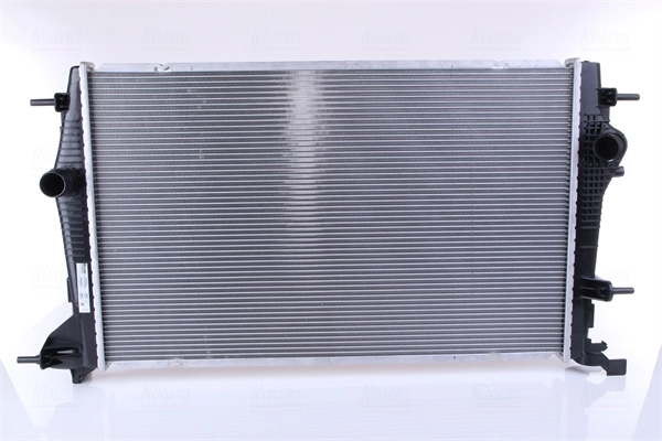 Radiateur, refroidissement du moteur NISSENS 637622