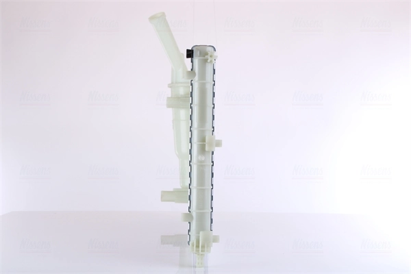 Radiateur, refroidissement du moteur NISSENS 61893