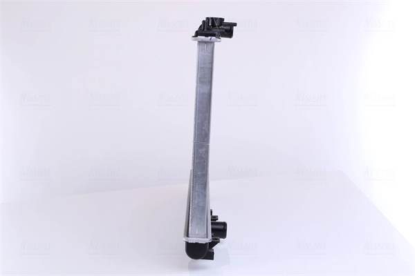 Radiateur, refroidissement du moteur NISSENS 628956