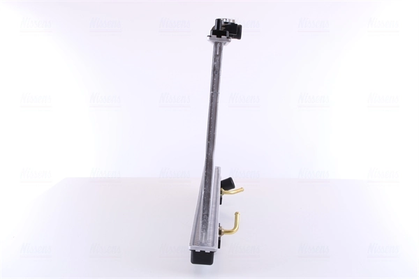Radiateur, refroidissement du moteur NISSENS 633141
