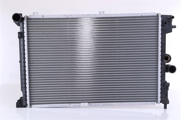 Radiateur, refroidissement du moteur NISSENS 63289A