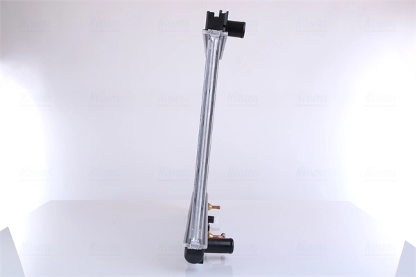Radiateur, refroidissement du moteur NISSENS 64194A