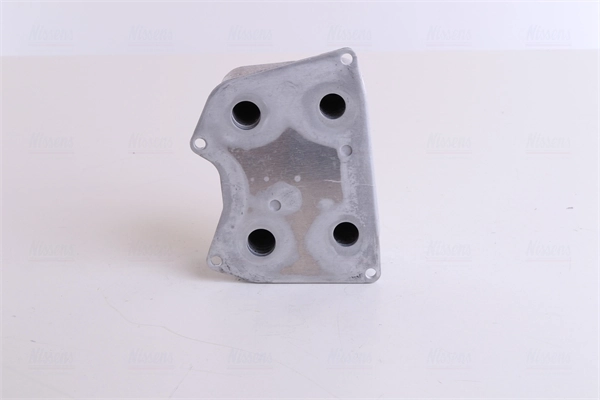 Radiateur d'huile NISSENS 90824