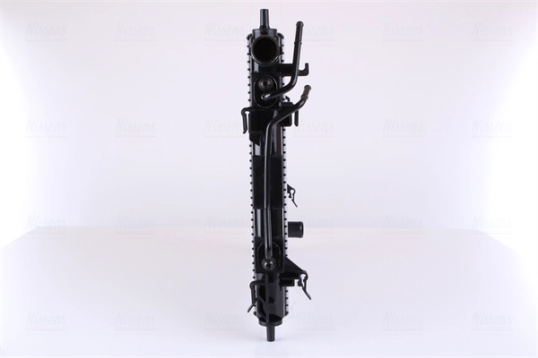 Radiateur, refroidissement du moteur NISSENS 675025