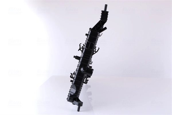Radiateur, refroidissement du moteur NISSENS 63087A