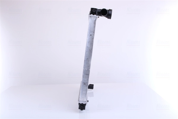 Radiateur, refroidissement du moteur NISSENS 64179
