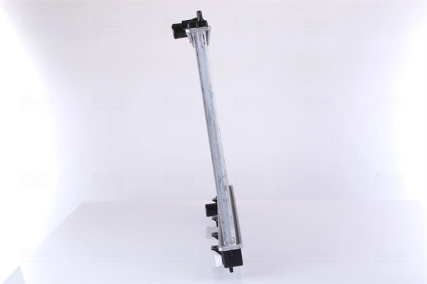 Radiateur, refroidissement du moteur NISSENS 628972