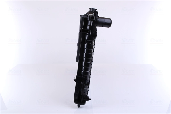 Radiateur, refroidissement du moteur NISSENS 61318A