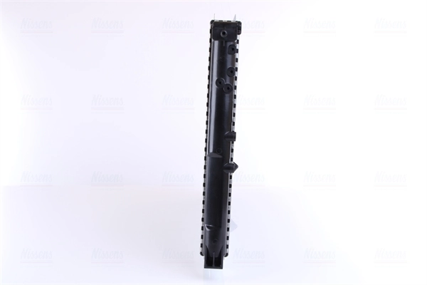 Radiateur, refroidissement du moteur NISSENS 63874