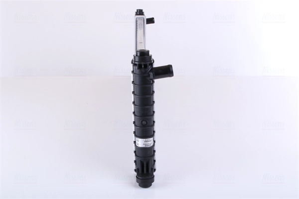 Radiateur, refroidissement du moteur NISSENS 606915