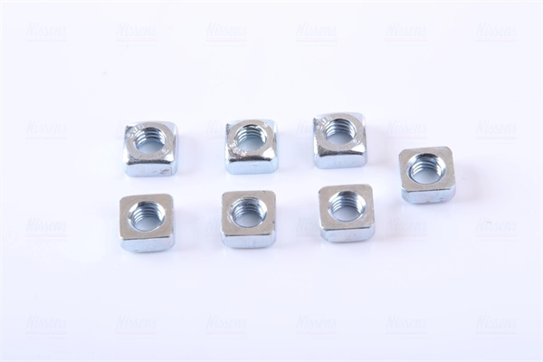 Radiateur, refroidissement du moteur NISSENS 61018A