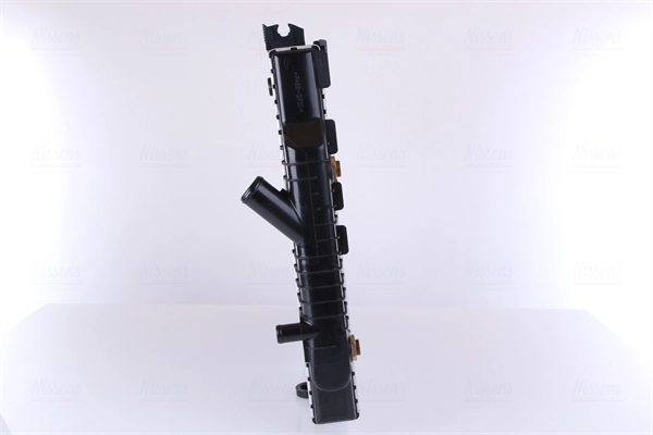 Radiateur, refroidissement du moteur NISSENS 62522