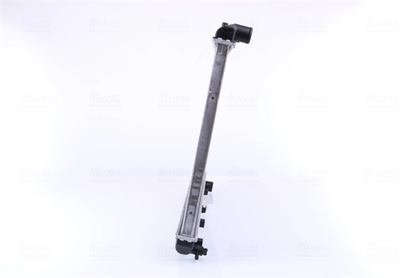 Radiateur, refroidissement du moteur NISSENS 61668