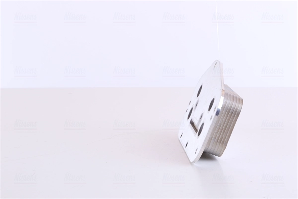 Radiateur d'huile NISSENS 90741