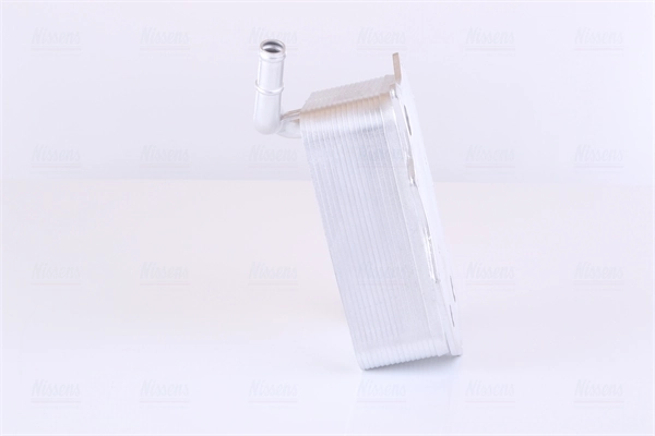 Radiateur d'huile NISSENS 90917