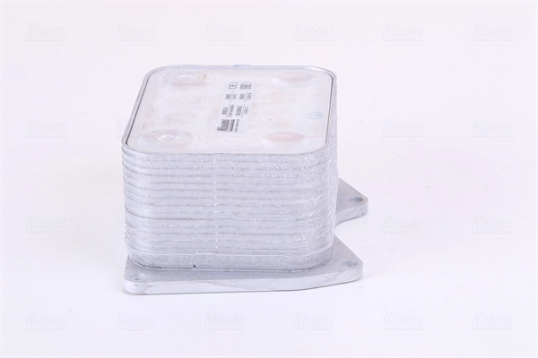 Radiateur d'huile NISSENS 90824