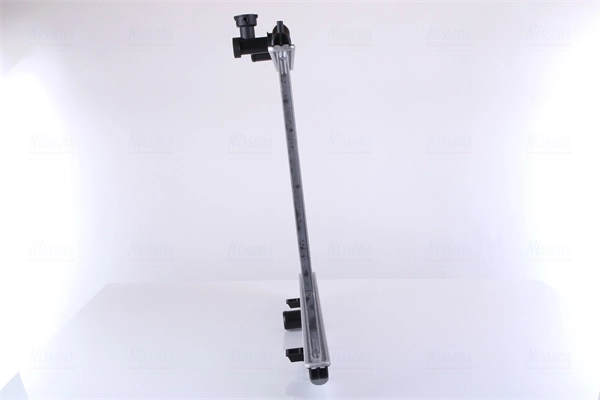 Radiateur, refroidissement du moteur NISSENS 68724