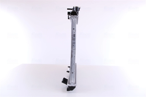 Radiateur, refroidissement du moteur NISSENS 68114