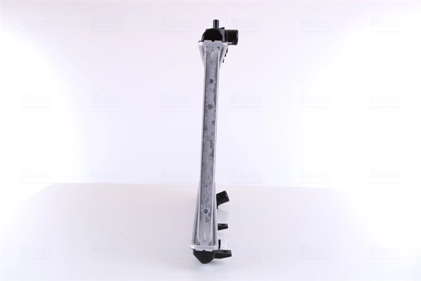 Radiateur, refroidissement du moteur NISSENS 68114