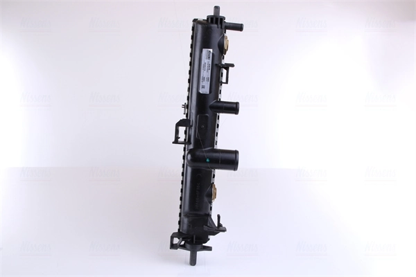 Radiateur, refroidissement du moteur NISSENS 63078