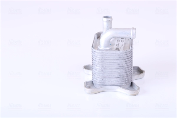 Radiateur d'huile NISSENS 90825