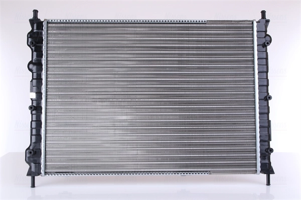 Radiateur, refroidissement du moteur NISSENS 61879A