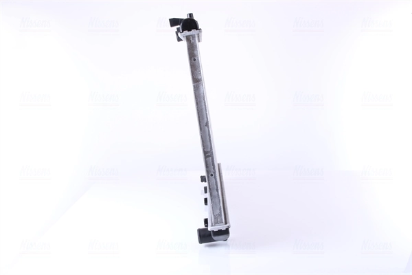 Radiateur, refroidissement du moteur NISSENS 61668