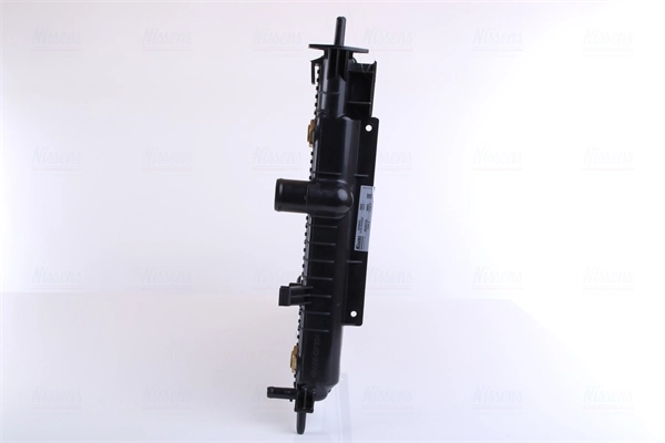 Radiateur, refroidissement du moteur NISSENS 630691