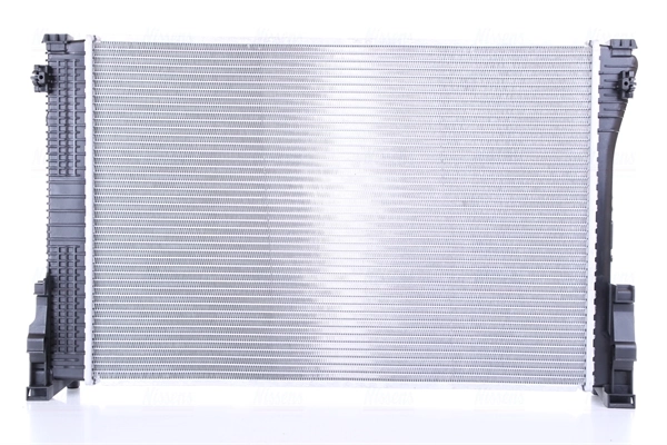 Radiateur, refroidissement du moteur NISSENS 67168