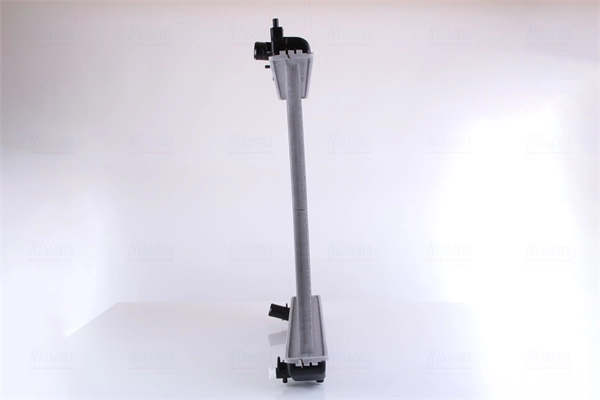 Radiateur, refroidissement du moteur NISSENS 646947