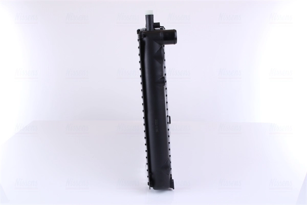 Radiateur, refroidissement du moteur NISSENS 62671A