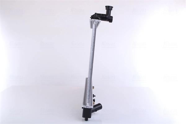 Radiateur, refroidissement du moteur NISSENS 68508