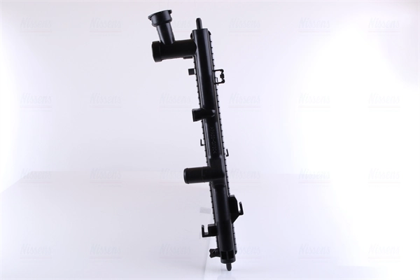 Radiateur, refroidissement du moteur NISSENS 68183