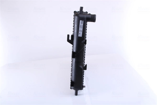 Radiateur, refroidissement du moteur NISSENS 62217A