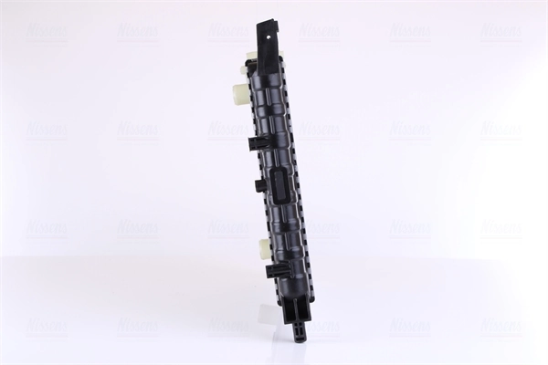 Radiateur, refroidissement du moteur NISSENS 61940